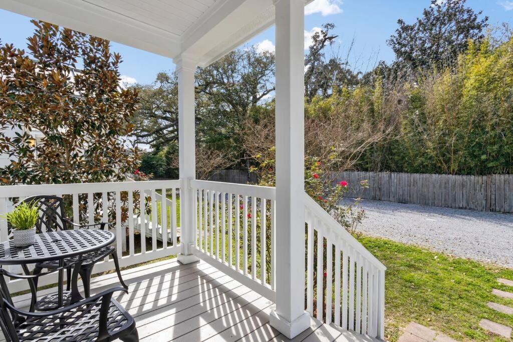Best Cottage In Ocean Springs- Golf Cart Included!!! 外观 照片
